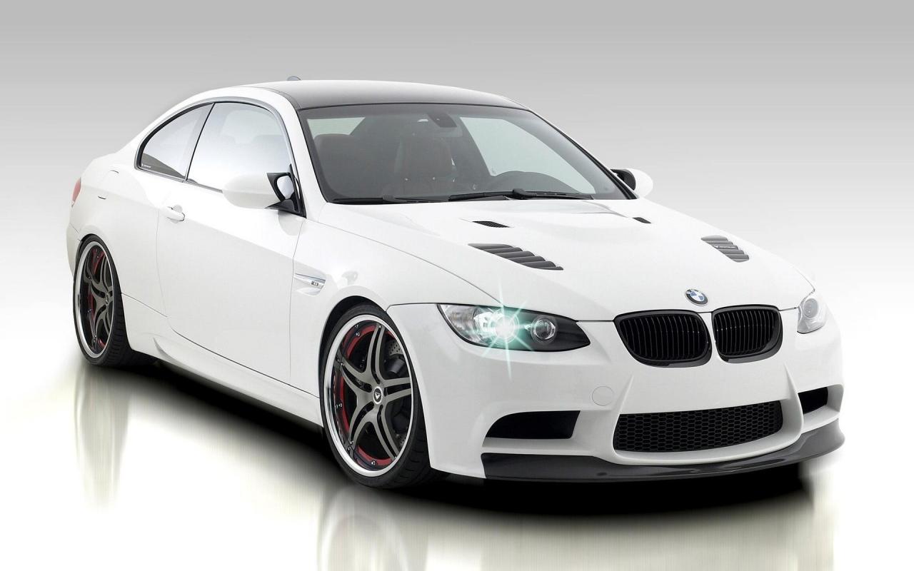 BMW M3 Купе белого цвета Автомобили картинки, обои рабочий стол