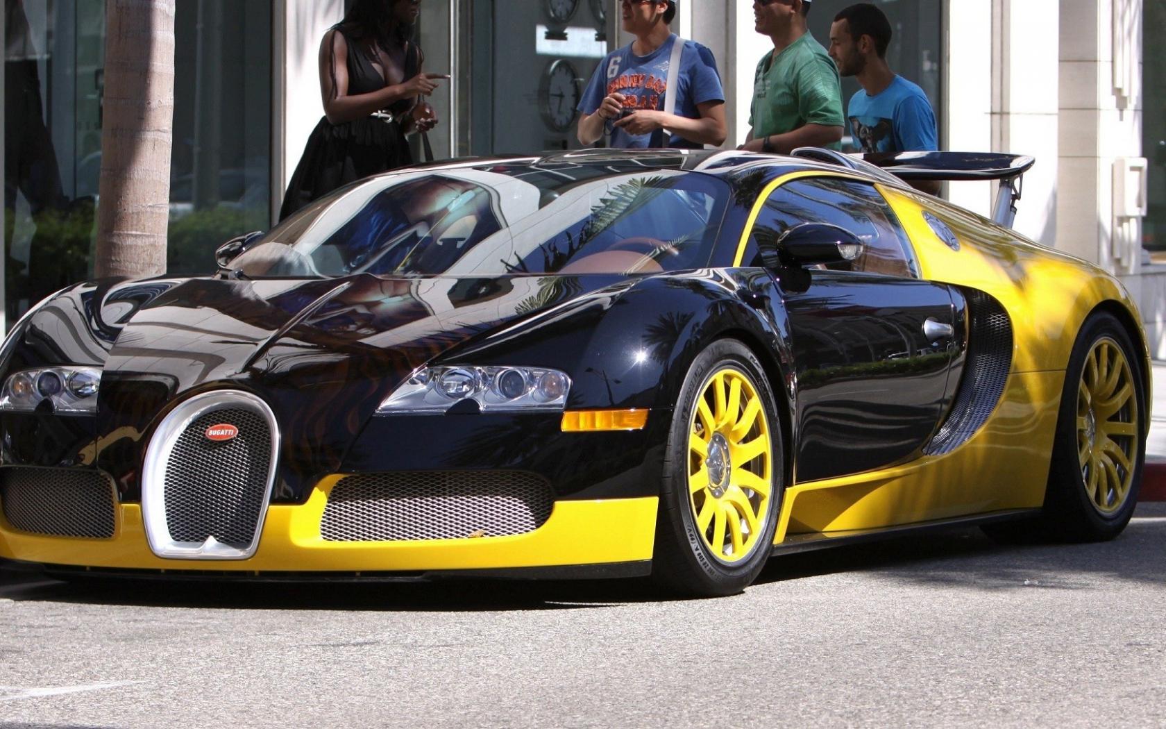 Bugatti, город, желтый, диски, автомобили Автомобили картинки, обои рабочий стол