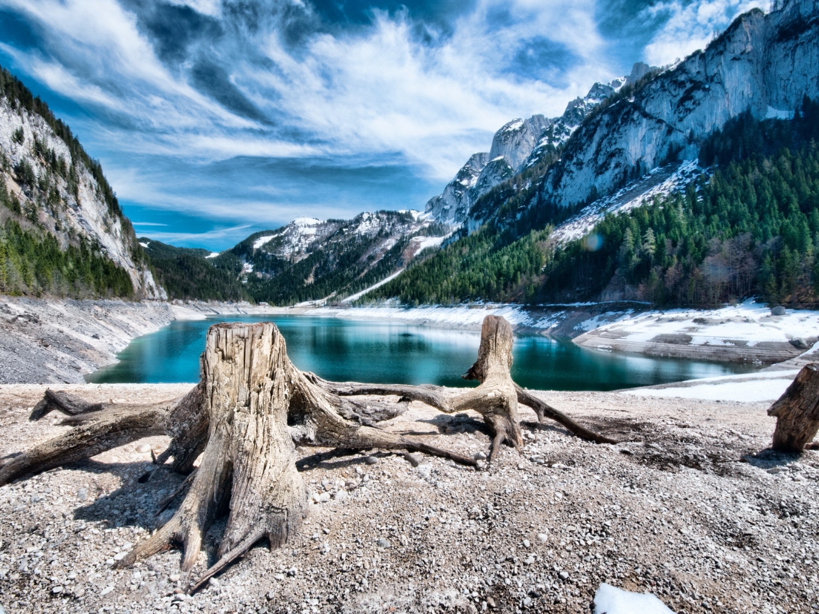 Коряги, озеро, природа в горах Природа картинки, обои рабочий стол