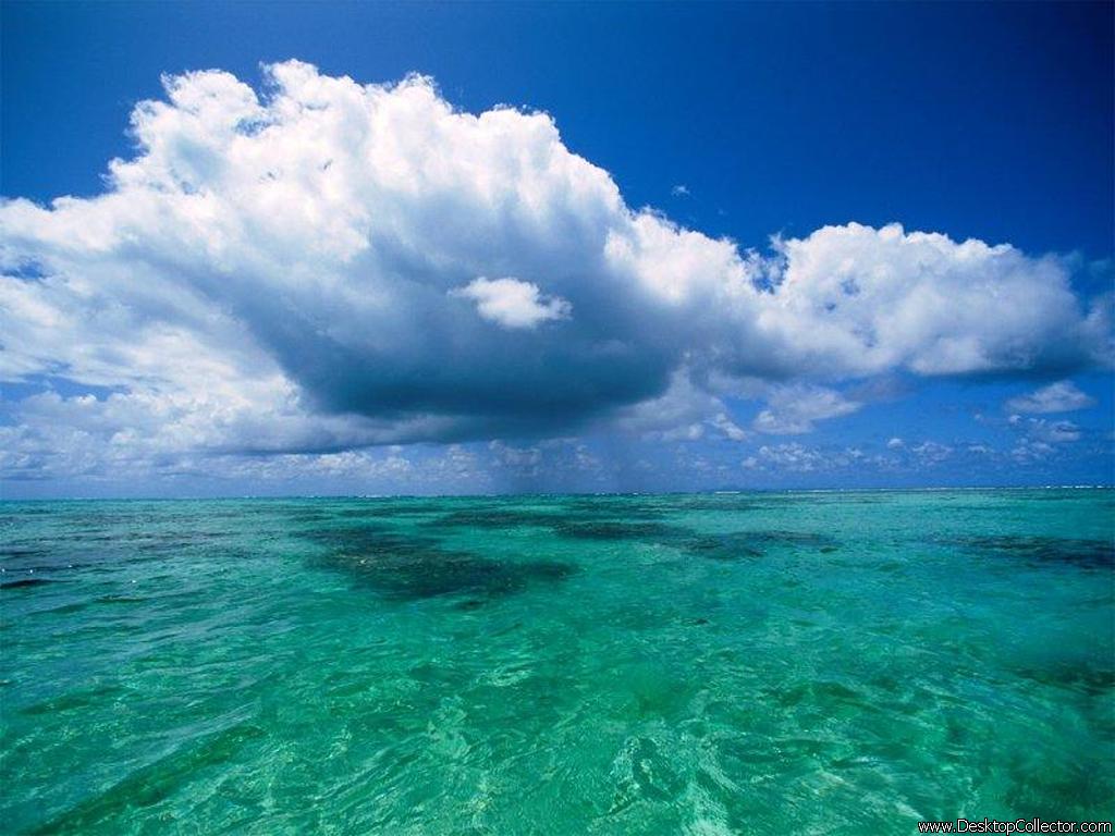 Море, лазурное, белые облака, синее небо Природа картинки, обои рабочий стол