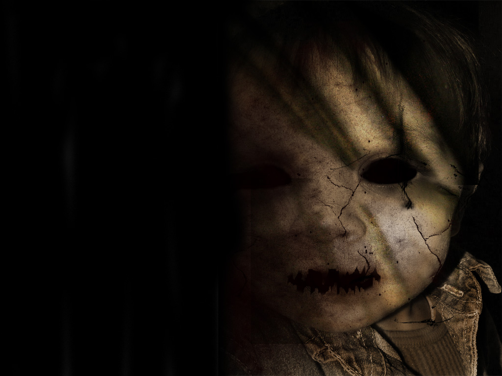 Страшный ребенок кукла, ужас HD фото картинки, обои рабочий стол