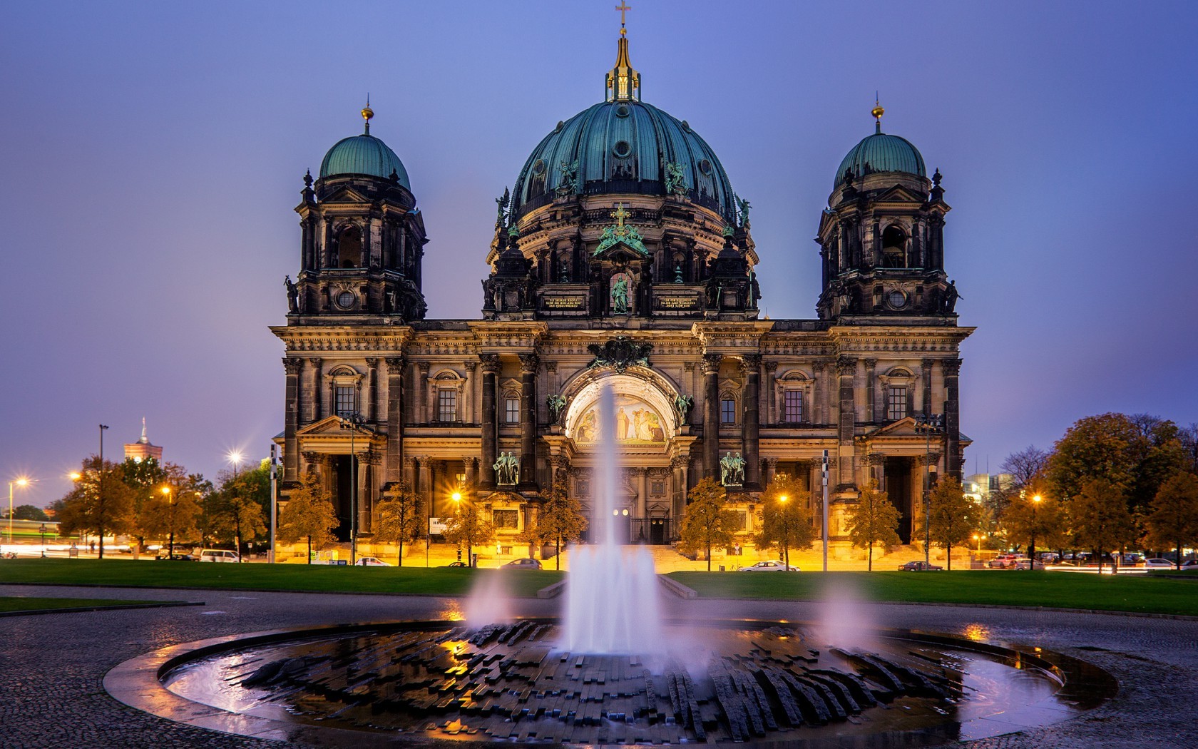 фонтан, вечер, Берлинский кафедральный собор Города картинки, обои рабочий стол